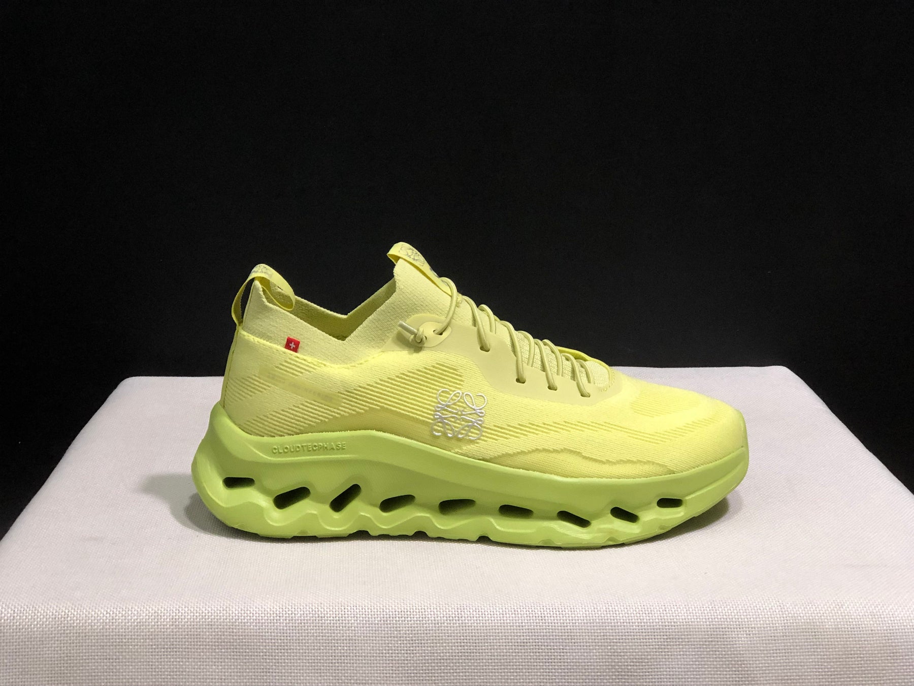 On x LOEWE Cloudtilt 'Yellow'