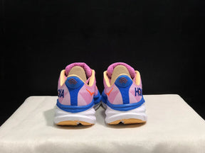 Hoka Clifton 9 'Beige-Pink'