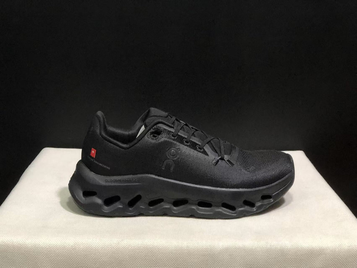 On Cloudtilt 'Triple Black'