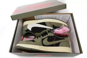 Travis Scott x Air Jordan 1 Low "Dark Green"