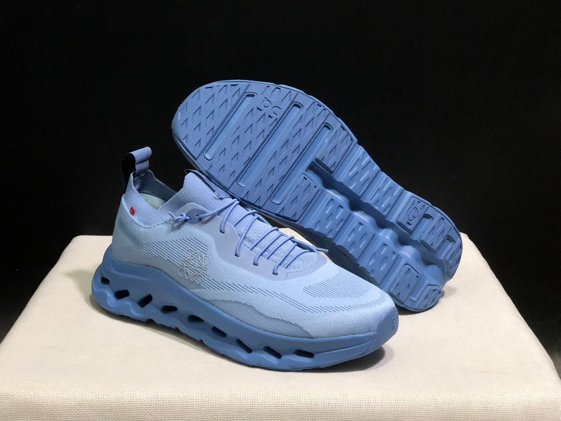 On x LOEWE Cloudtilt 'Baby Blue'
