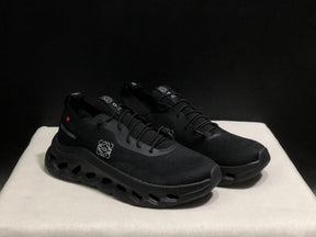 On x LOEWE Cloudtilt 'Black'