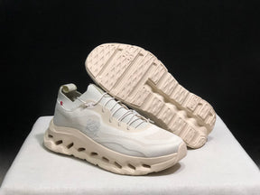 On x LOEWE Cloudtilt 'Beige'