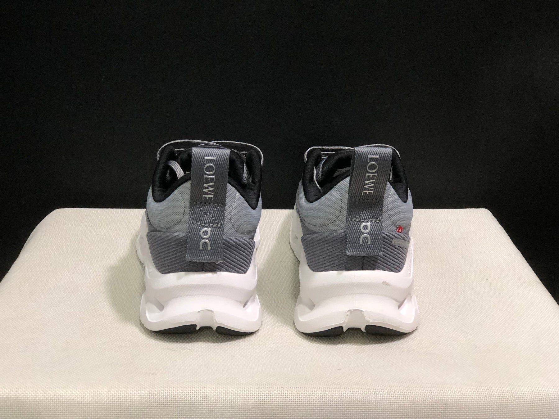 On x LOEWE Cloudtilt 2 'Gray'
