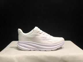 Hoka Clifton 9 'Beige-Pink'