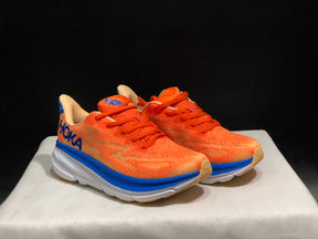 Hoka Clifton 9 'Beige-Pink'