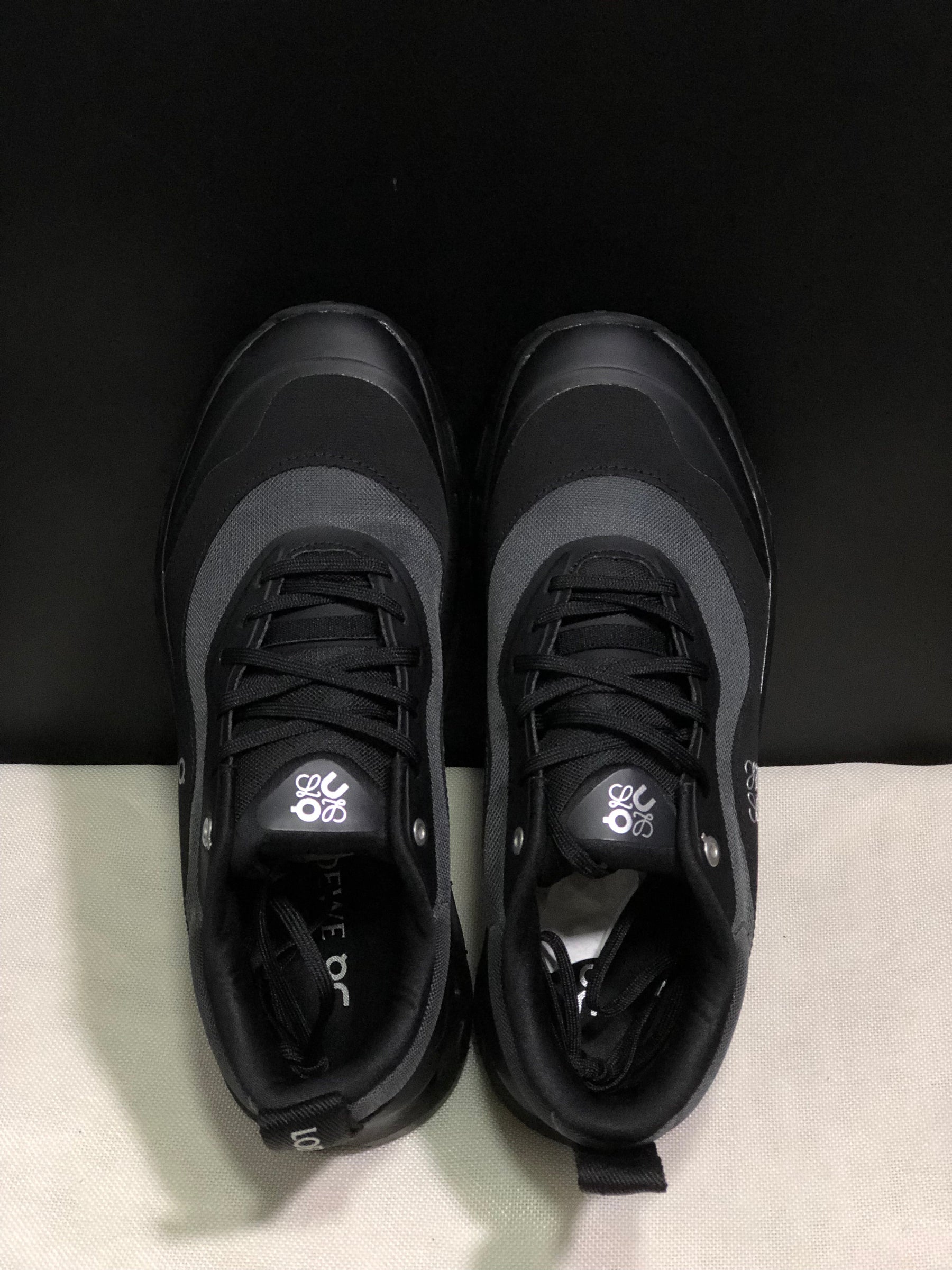 On x LOEWE Cloudtilt 2 'Black'
