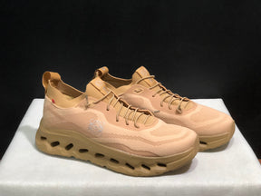 On x LOEWE Cloudtilt 'Marfim'