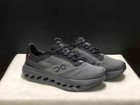 On Cloudsurfer Next 'Black'