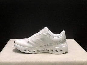 On Cloudsurfer Next 'White'