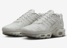 Nike Air Max Plus Platinum Tint